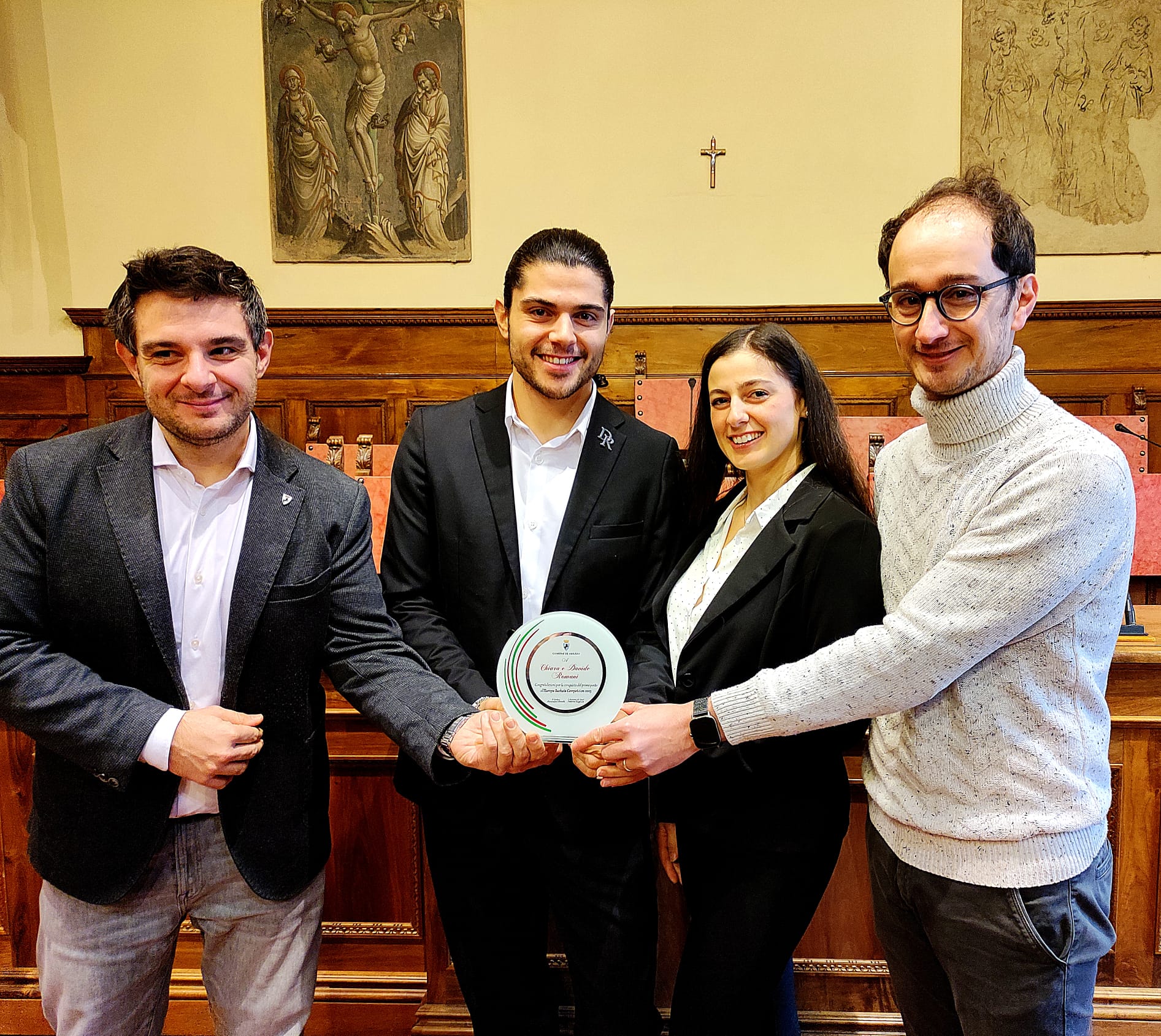 L'assessore Scapecchi premia i vincitori